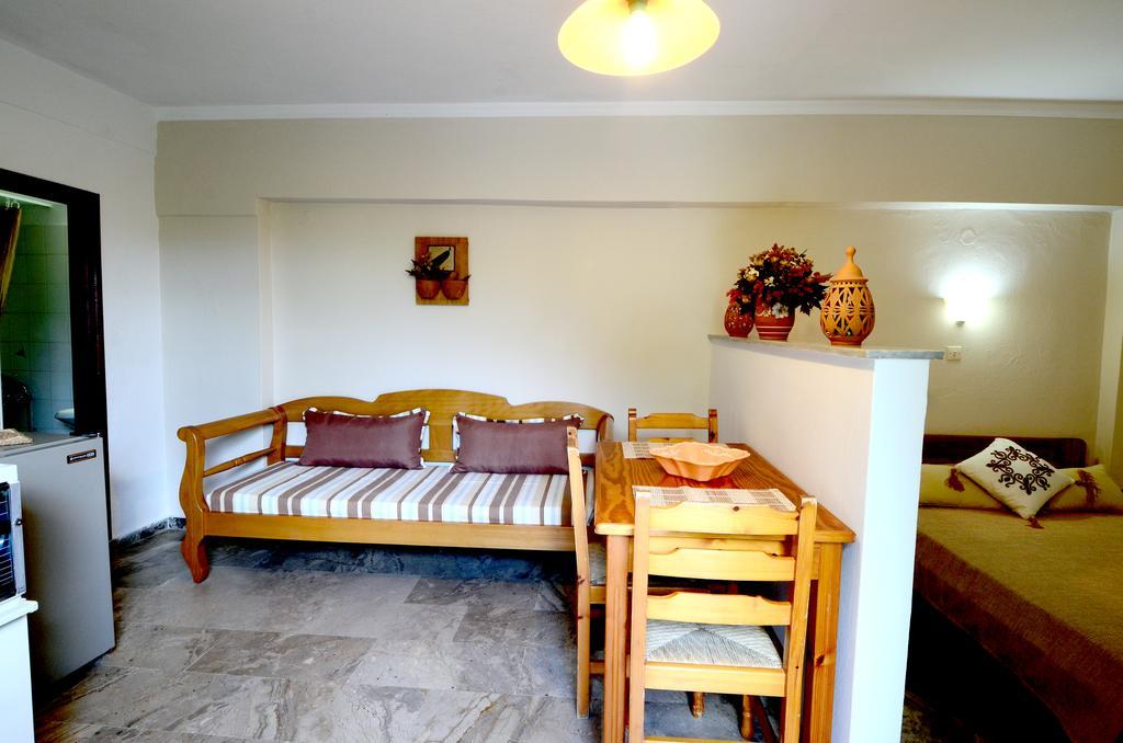 Golden Apartments Агиос-Николаос Экстерьер фото